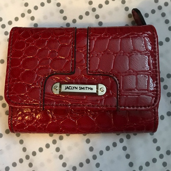 jaclyn smith wallet